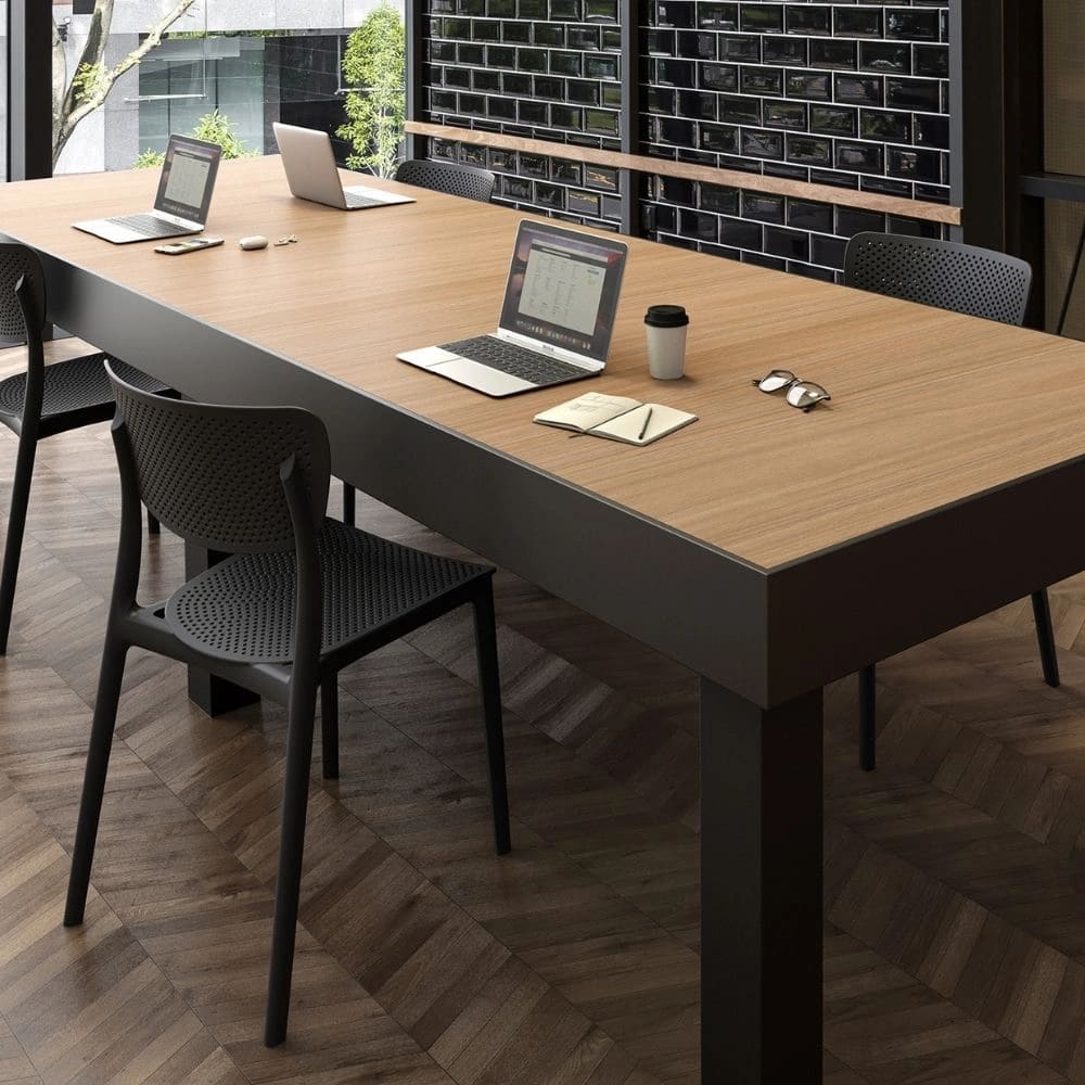 Silla LUCY apilable para exterior