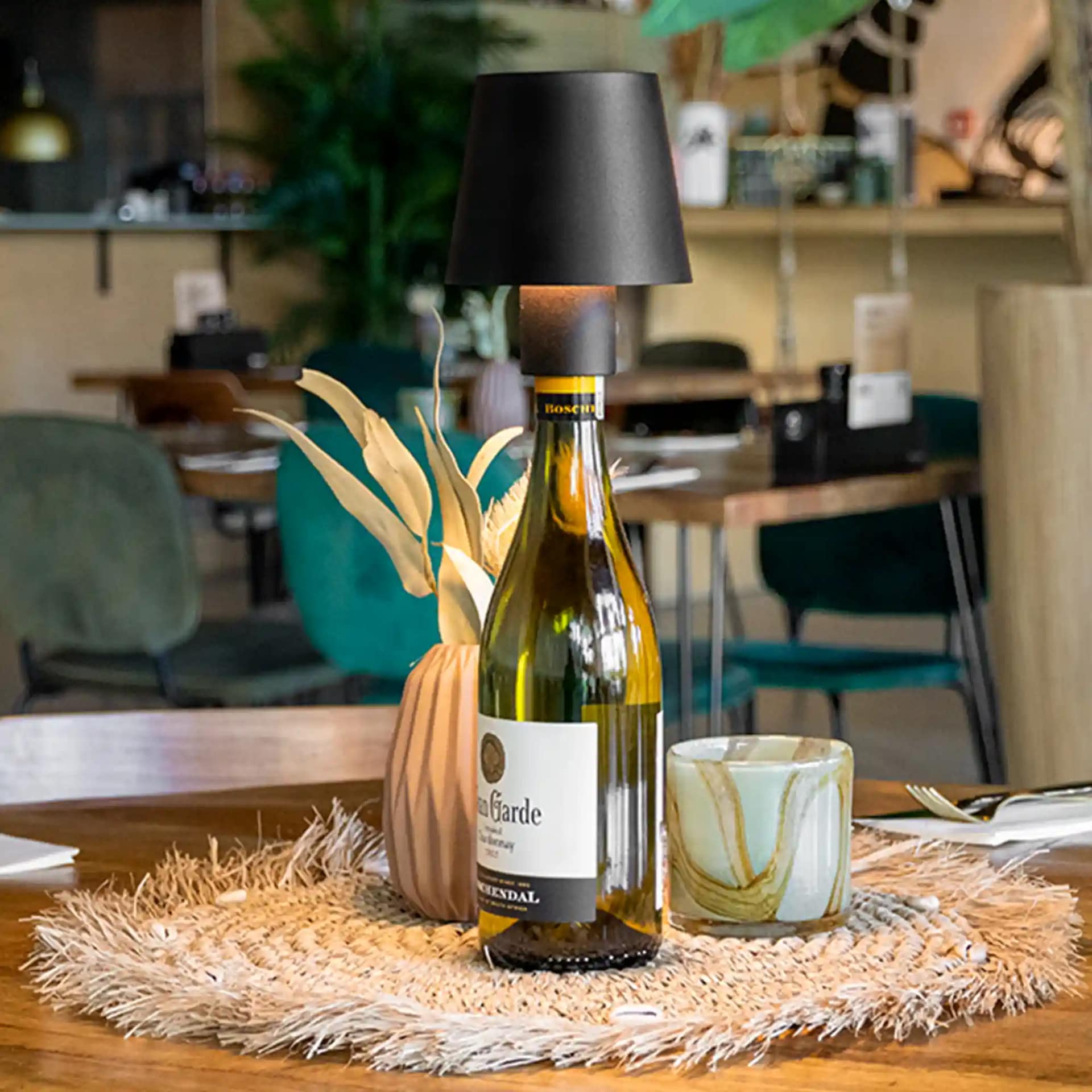 Lámpara led inalámbrica de mesa para botella PARIS negro