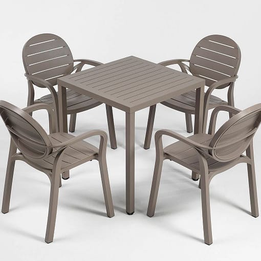 conjunto mesa y 4 sillas exterior cube-palma