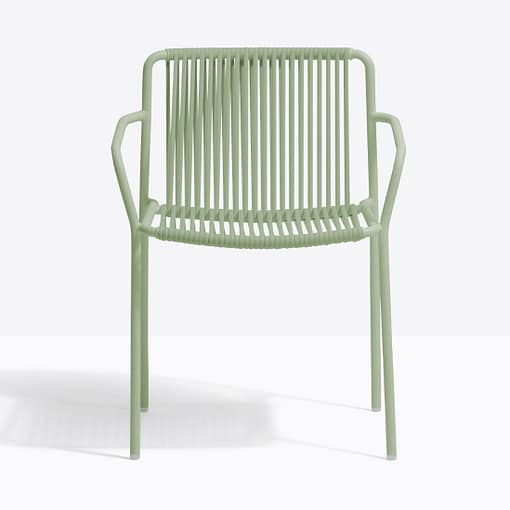 Silla TRIBECA con brazos apilable para exterior