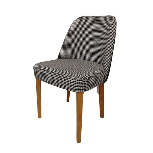 silla de interior de madera tapizada pata de gallo